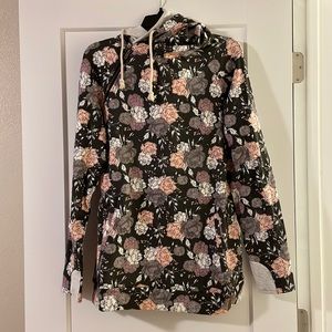 NWT Ampersand Avenue floral tunic length hoody